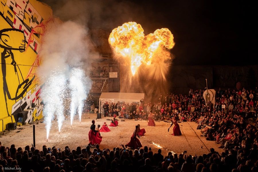 Grand spectacle de feu et d'artifices le 30 septembre 2022 à la Basilique de Lisieux