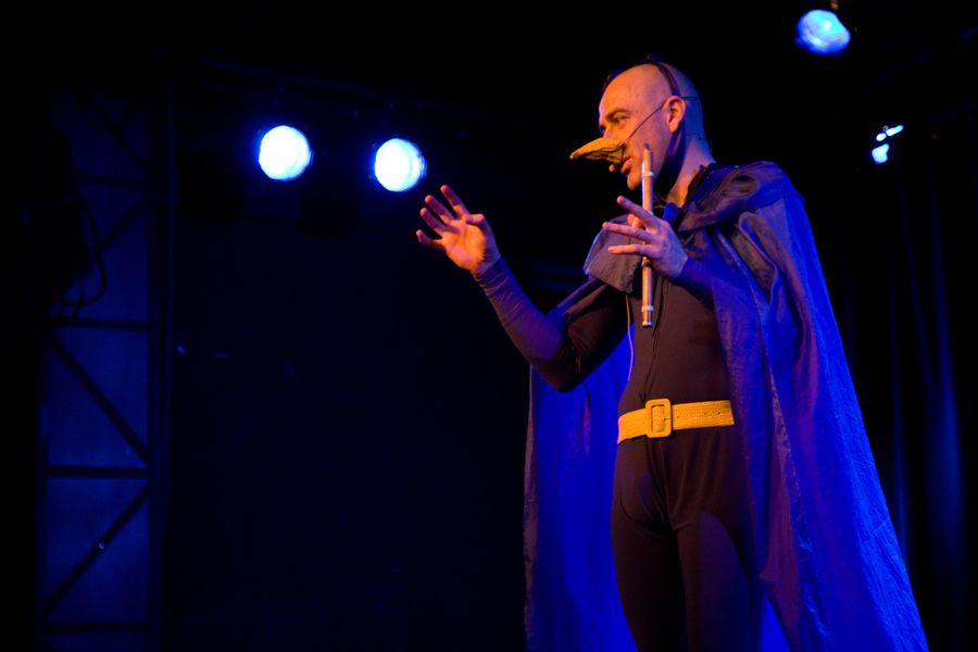 Lisieux Grands Ouverts 2024 : l'oiseau bleu